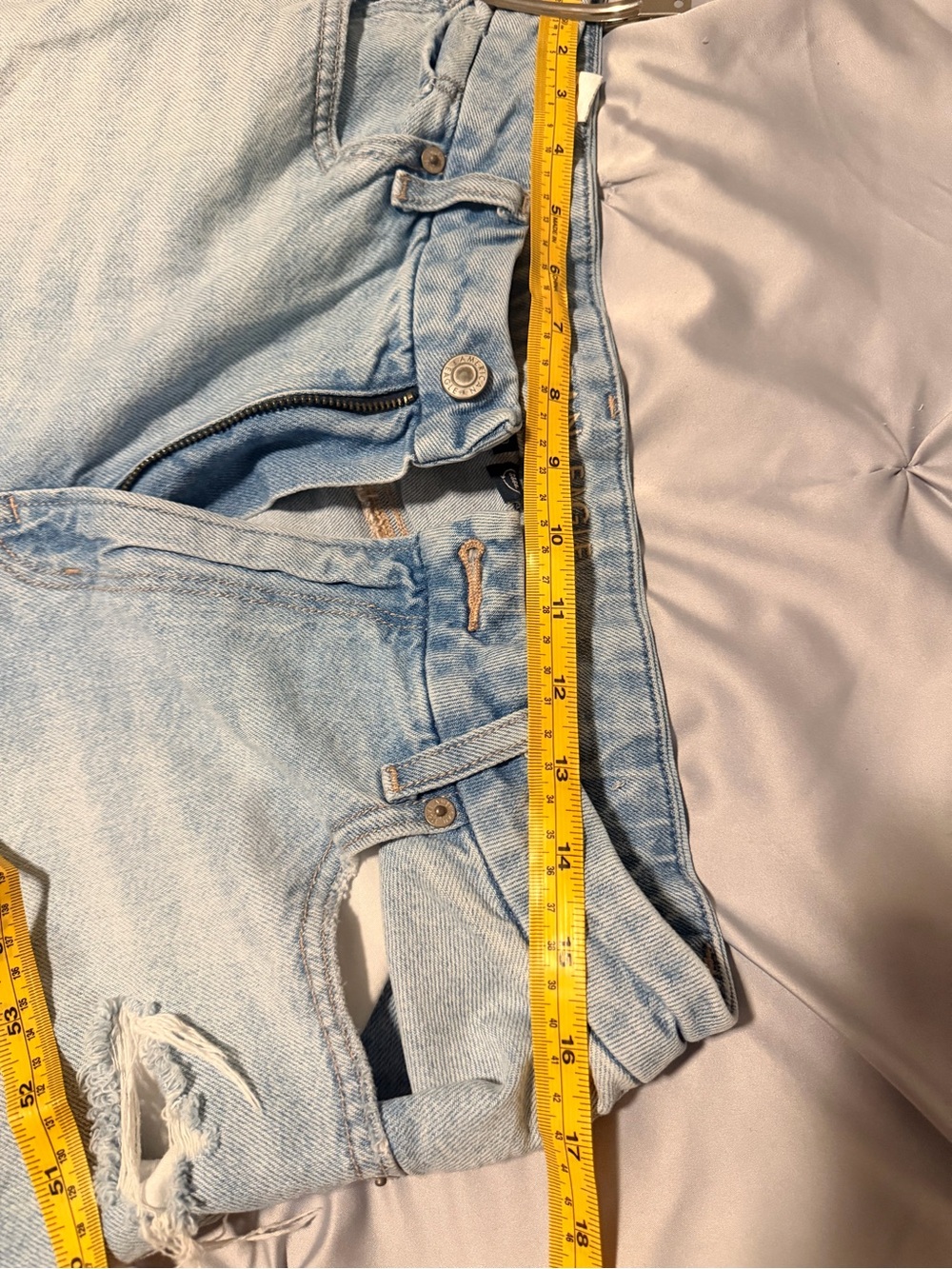 American Eagle Outfitters Light Blue Distressed Straight Leg Jeans - Picture 5 of 8